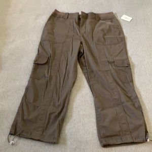 NWT Women’s Style&Co. Capri pants